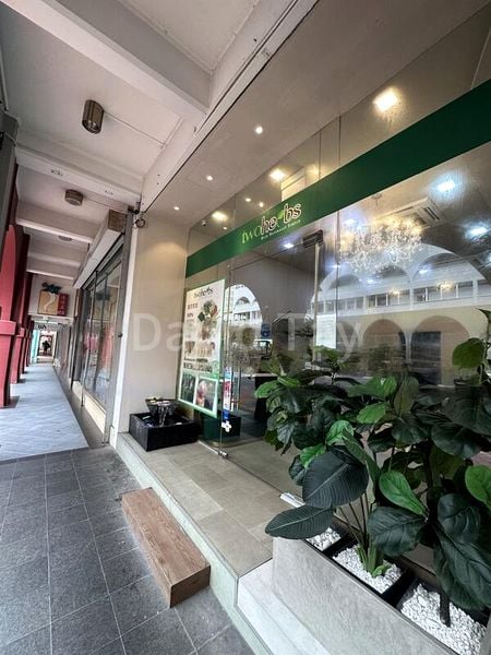 Shop / Shophouse for Sale: The Platinum on Upper Cross Street - Image 3