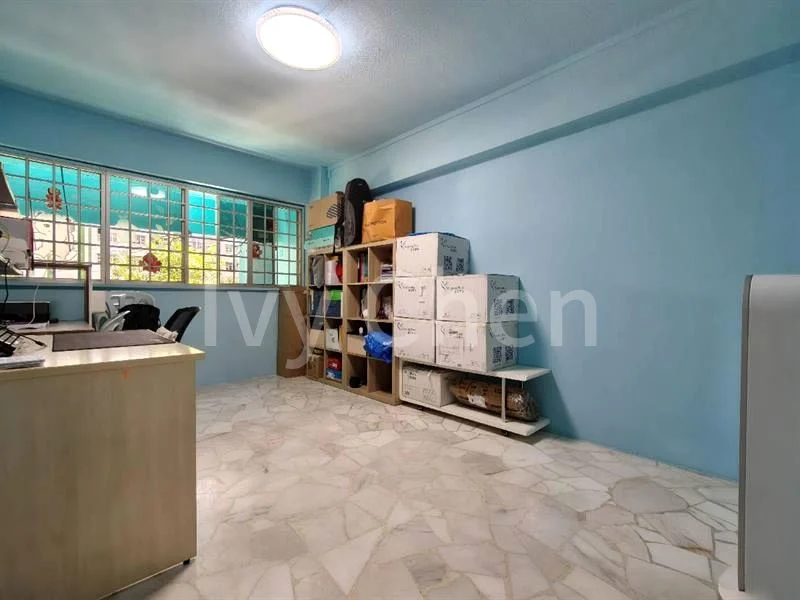 5 Room (5I) HDB for Sale in 178 Woodlands Street 13 - Image 8