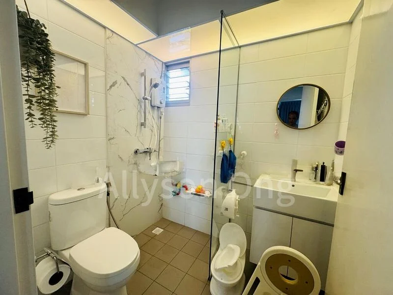 3 Room (3A) HDB for Sale in  116B Jalan Tenteram - Image 6