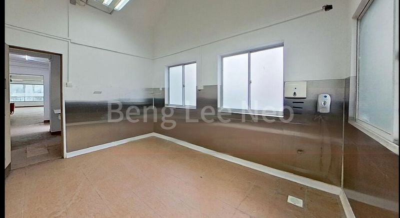 Shop / Shophouse for Rent: Serangoon Garden, Ground-Floor Corner Unit - Image 2