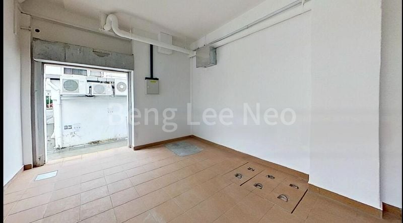 Shop / Shophouse for Rent: Serangoon Garden, Ground-Floor Corner Unit - Image 1