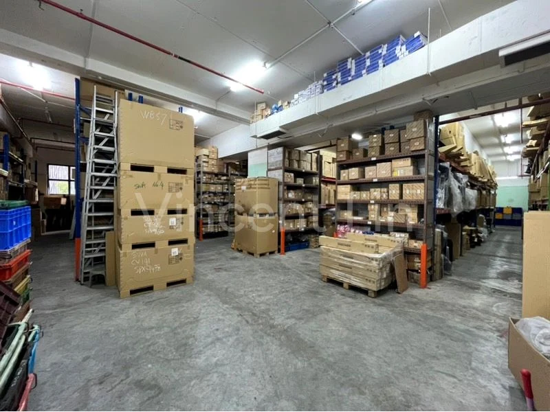 Factory / Workshop (B2) for Sale in  Tat Ann Building - Image 2