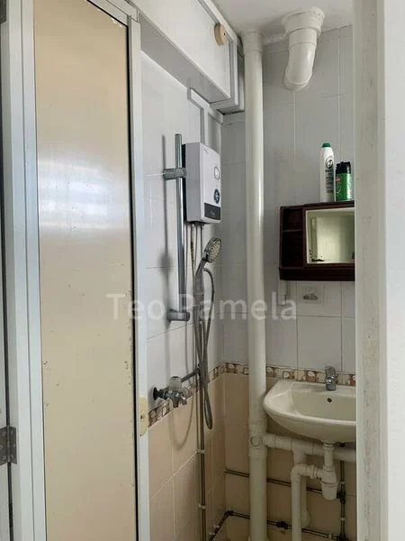 3 Room (3NG) HDB for Rent in  512 Ang Mo Kio Avenue 8 - Image 6