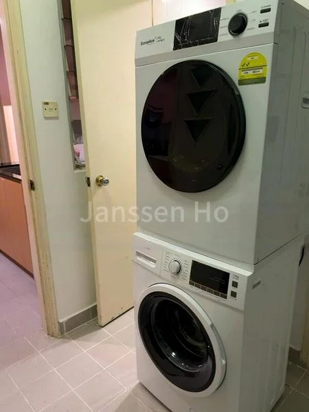 Common Room (Condo) for Rent in  Tanjong Ria Condominium - Image 6