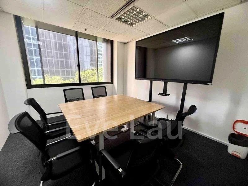 Office for Rent: Cecil Court - Image 2