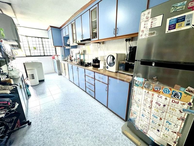 4 Room (4S) HDB for Sale in  802 Woodlands Street 81 - Image 3