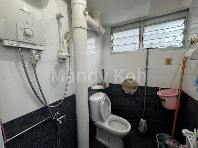 3 Room (3S) HDB for Rent in 163 Ang Mo Kio Avenue 4 - Image 5