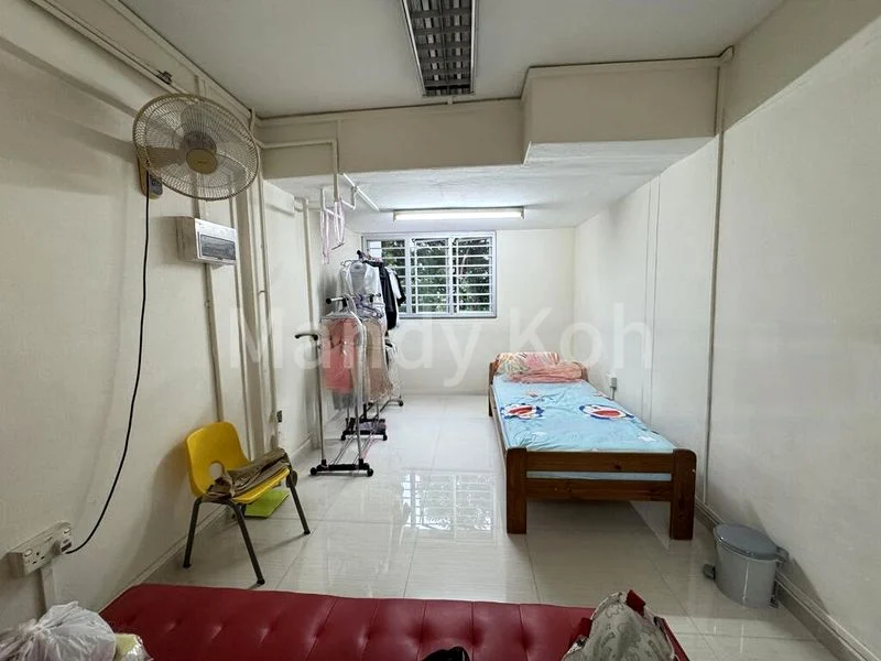 3 Room (3S) HDB for Rent in 163 Ang Mo Kio Avenue 4 - Image 2