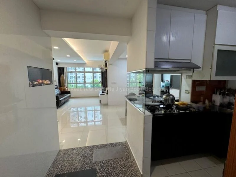 4 Room (4A) HDB for Sale in  454 Yishun Street 41 - Image 3