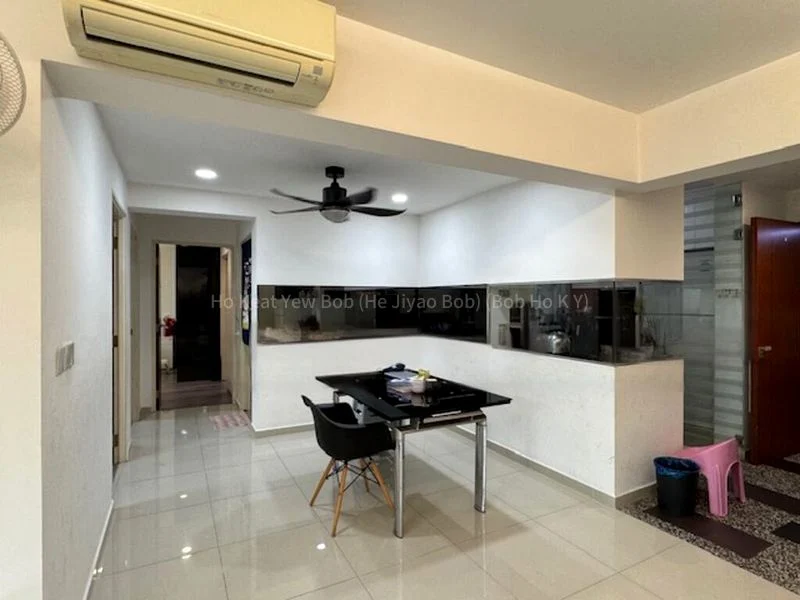 4 Room (4A) HDB for Sale in  454 Yishun Street 41 - Image 8