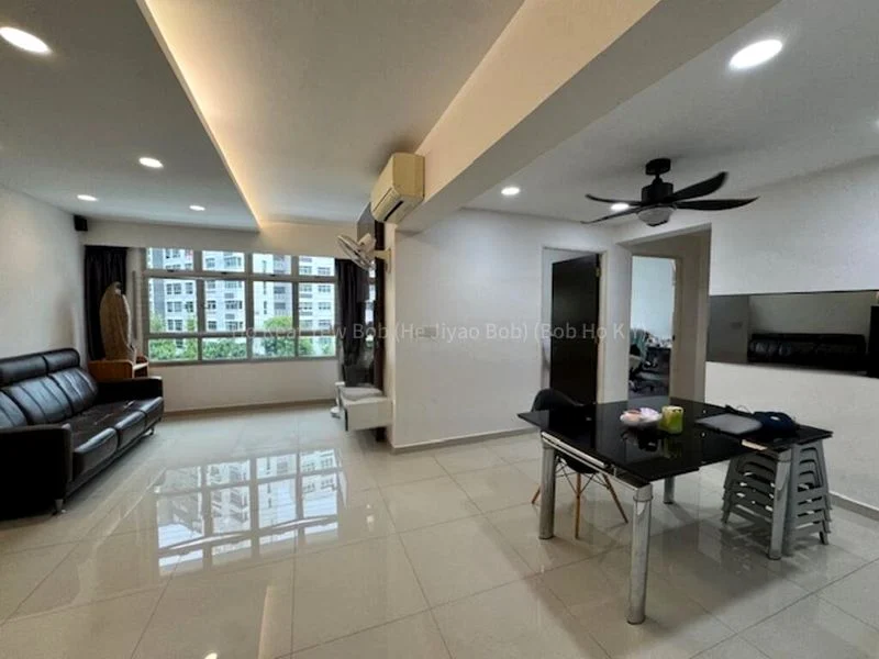 4 Room (4A) HDB for Sale in  454 Yishun Street 41 - Image 6