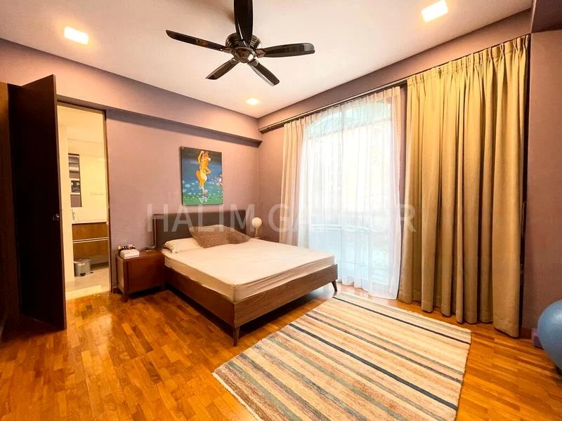 3 Bed Condo for Rent in The Park Vale - Image 9