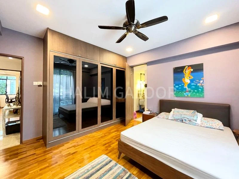 3 Bed Condo for Rent in The Park Vale - Image 10