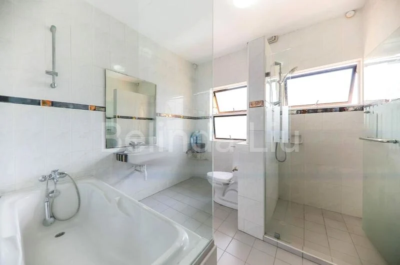 Room (Condo) for Rent in  Suites @ Tanjong Katong - Image 12