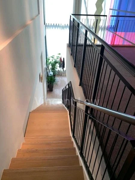 Office for Rent: Tahir Building - Image 3