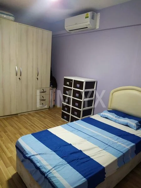 Common Room (HDB) for Rent in 617 Hougang Avenue 8 - Image 3