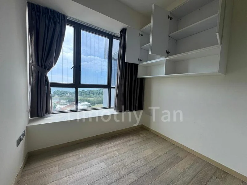 3 Bed Condo for Rent in  Skyline Residences - Image 5