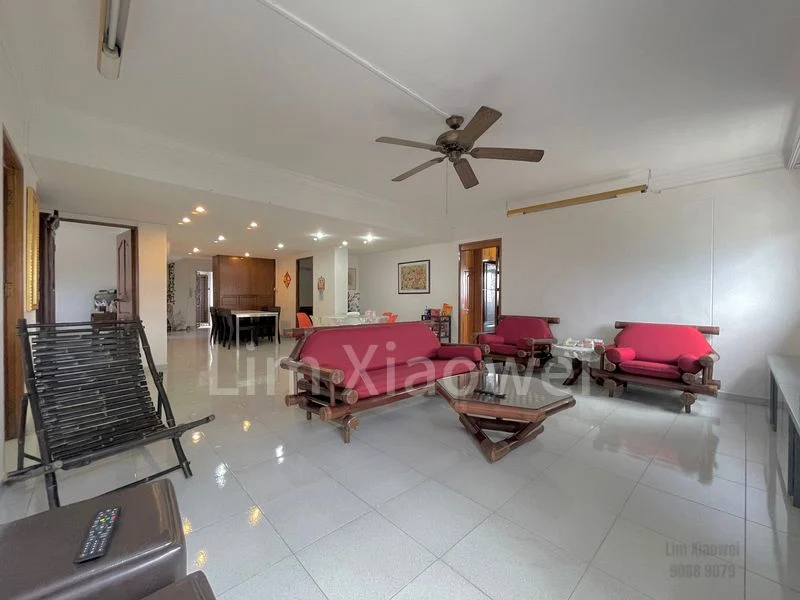 Executive HDB for Rent in  268 Pasir Ris Street 21 - Image 1