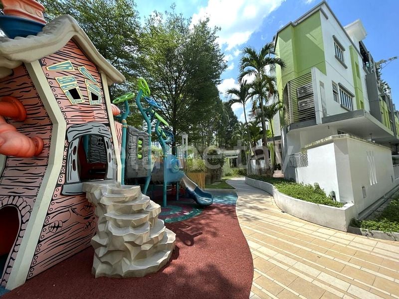 Master Room (Landed) for Rent in  The Shaughnessy - Image 2