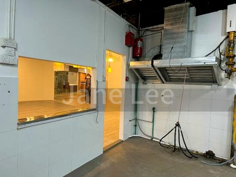 Food & Beverage for Rent: Alexandra Central Shop - Image 3