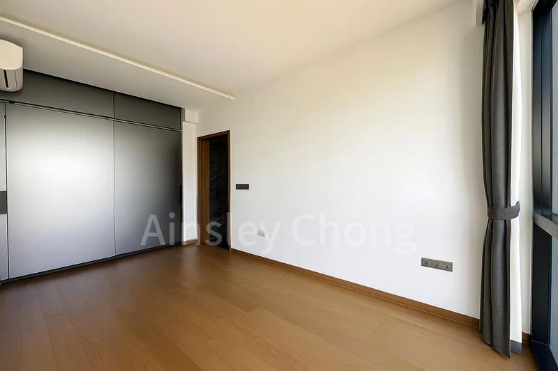 3 Bed Condo for Rent in  The Atelier - Image 8