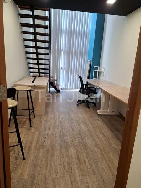 Light Industrial (B1) for Rent: Centro Bianco - Image 5