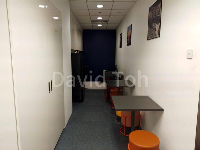 Office for Rent: Suntec City Tower - Image 2