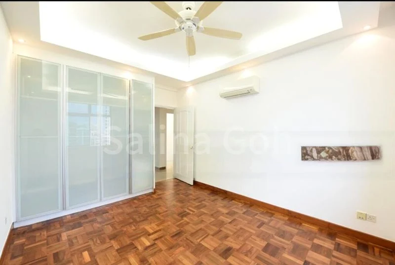 5 Bed Condo for Rent in  Spring Grove - Image 6