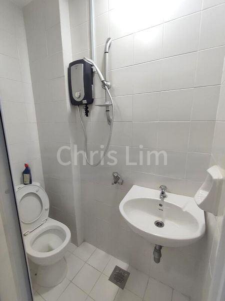 Common Room (Condo) for Rent in  Changi Green - Image 1
