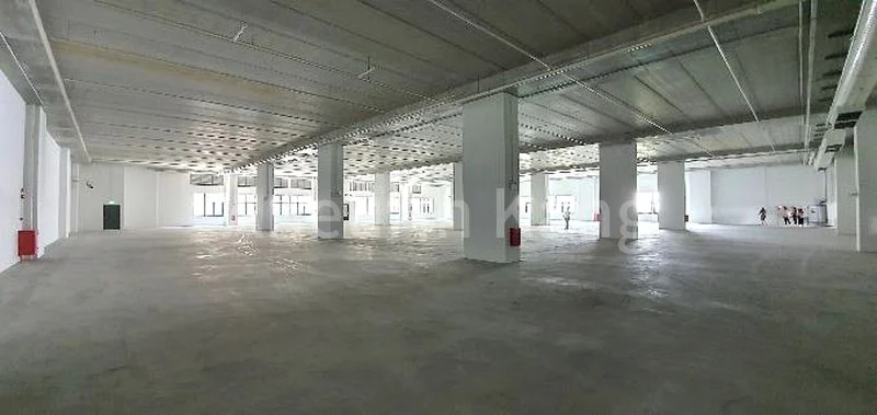 Light Industrial (B1) for Rent in  Liner - Image 1