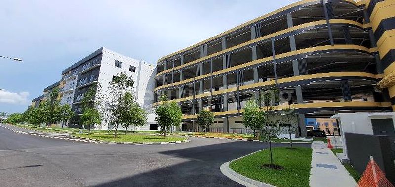 Light Industrial (B1) for Rent in  Liner - Image 3