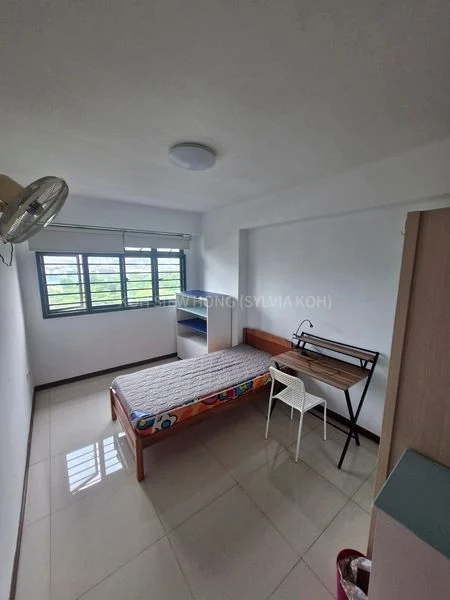 Common Room (HDB) for Rent in  697C Jurong West Central 3 - Image 3