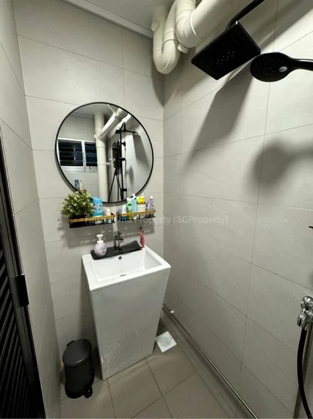 Common Room (HDB) for Rent in  203 Choa Chu Kang Avenue 1 - Image 3