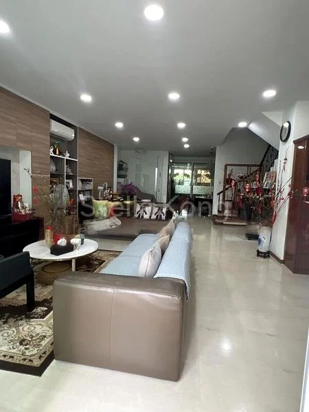 4 Bed Terraced House (Landed) for Sale in  Hong Heng Terrace - Image 3