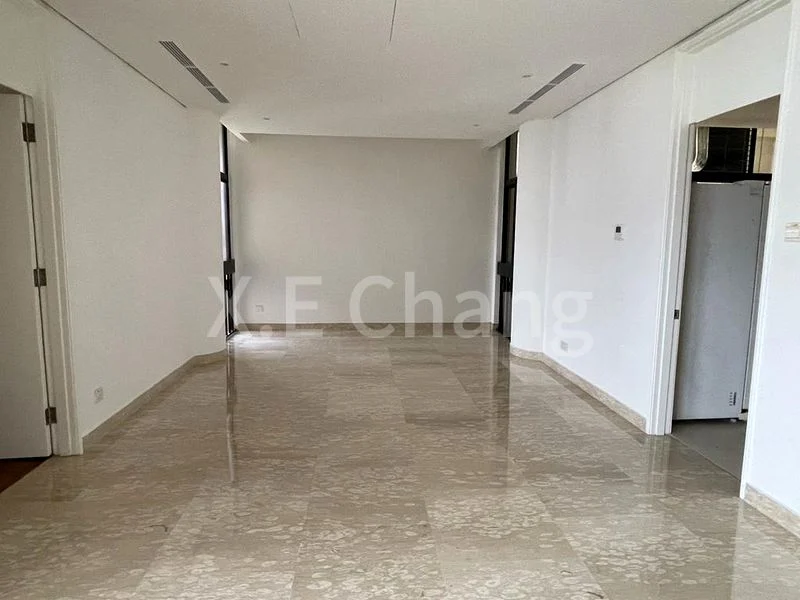 3+1 Bed Condo for Rent in  The Colonnade - Image 3