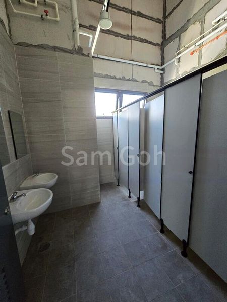 Factory / Workshop (B2) for Rent: Penjuru Road - Image 6