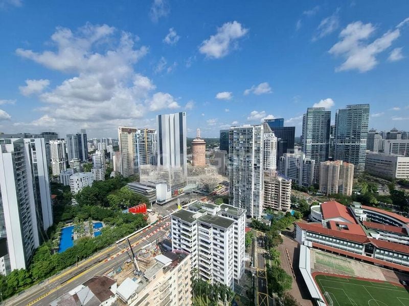 4 Bed Condo for Sale in  6 Derbyshire - Image 1