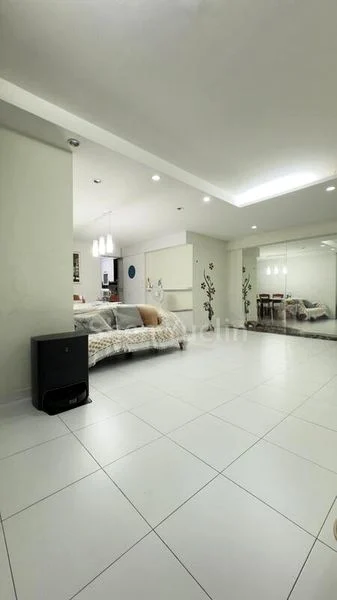 5 Room (5I) HDB for Sale in  128B Punggol Field Walk - Image 2