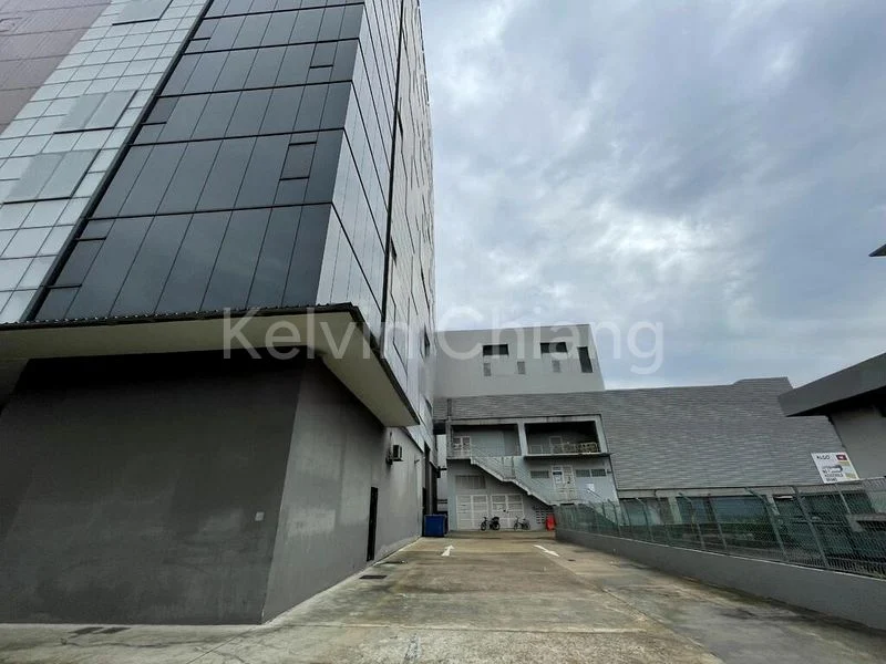 Factory / Workshop (B2) for Sale: Pandan Road - Image 1