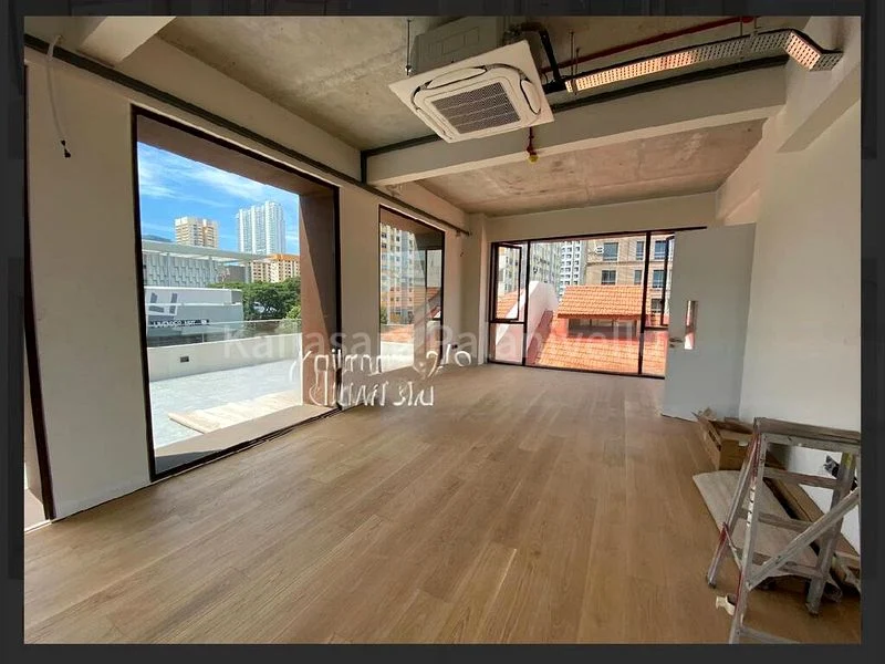 Shop / Shophouse for Rent: Townshend Road - Image 2
