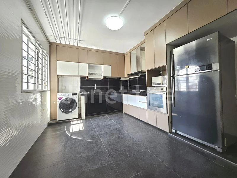 5 Room (5I) HDB for Rent in  491D Tampines Street 45 - Image 9