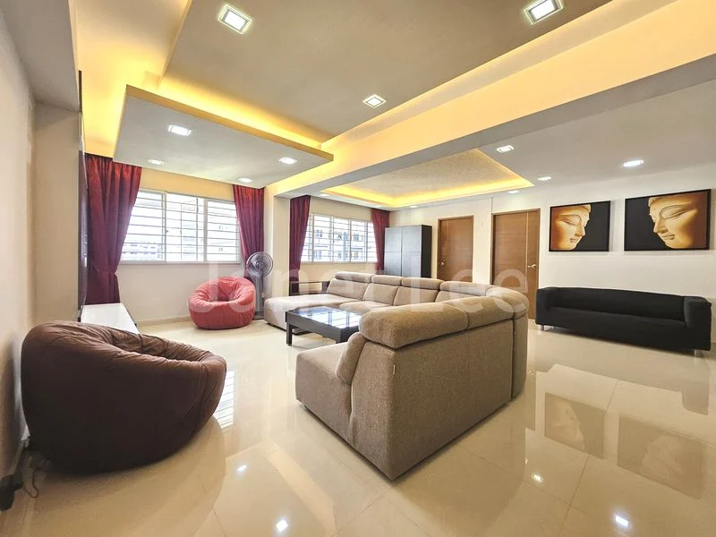 5 Room (5I) HDB for Rent in  491D Tampines Street 45 - Image 1