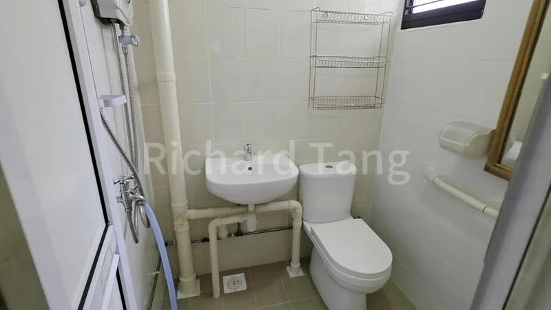 3 Room (3NG) HDB for Sale in  442 Ang Mo Kio Avenue 10 - Image 5