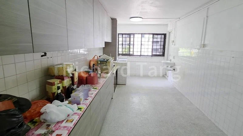 3 Room (3NG) HDB for Sale in  442 Ang Mo Kio Avenue 10 - Image 4