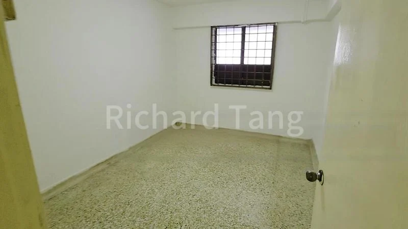 3 Room (3NG) HDB for Sale in  442 Ang Mo Kio Avenue 10 - Image 3