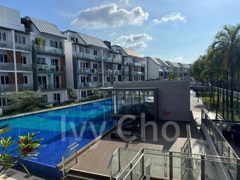 2 Bed Condo for Sale in  Kensington Square - Image 3