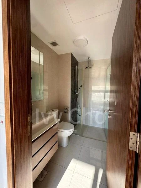 2 Bed Condo for Sale in  Kensington Square - Image 2