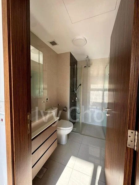 2 Bed Condo for Sale in  Kensington Square - Image 9