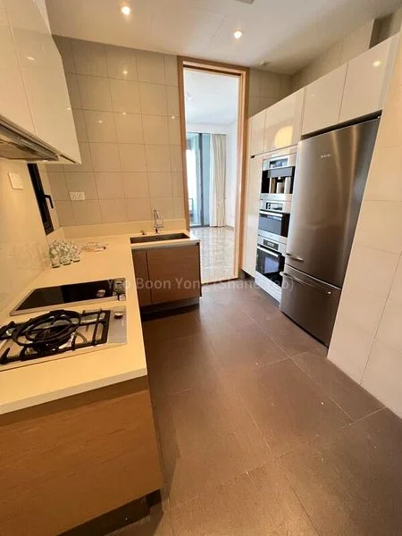 3 Bed Condo for Rent in  Nouvel 18 - Image 7