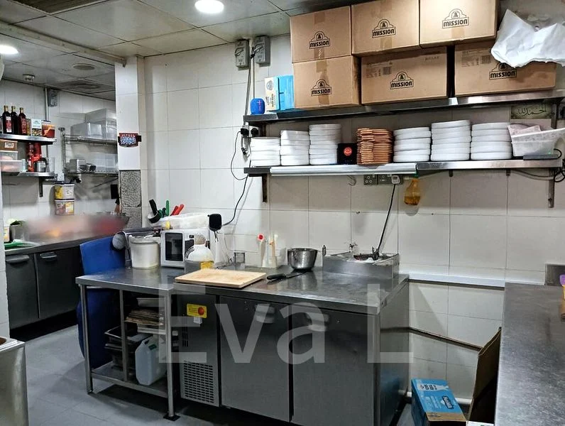 Shop / Shophouse for Rent: Madras Street - Image 1